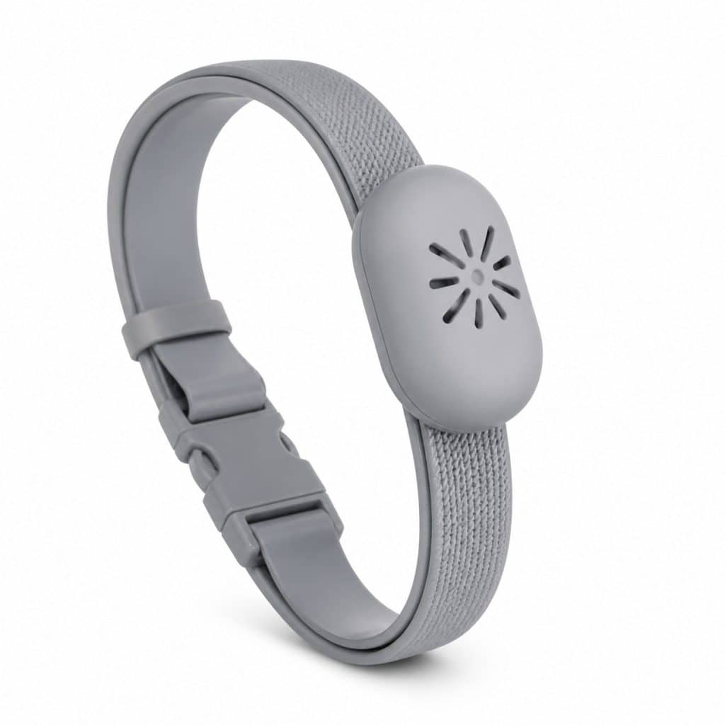 Collier répulsif anti-insectes présenté seul
